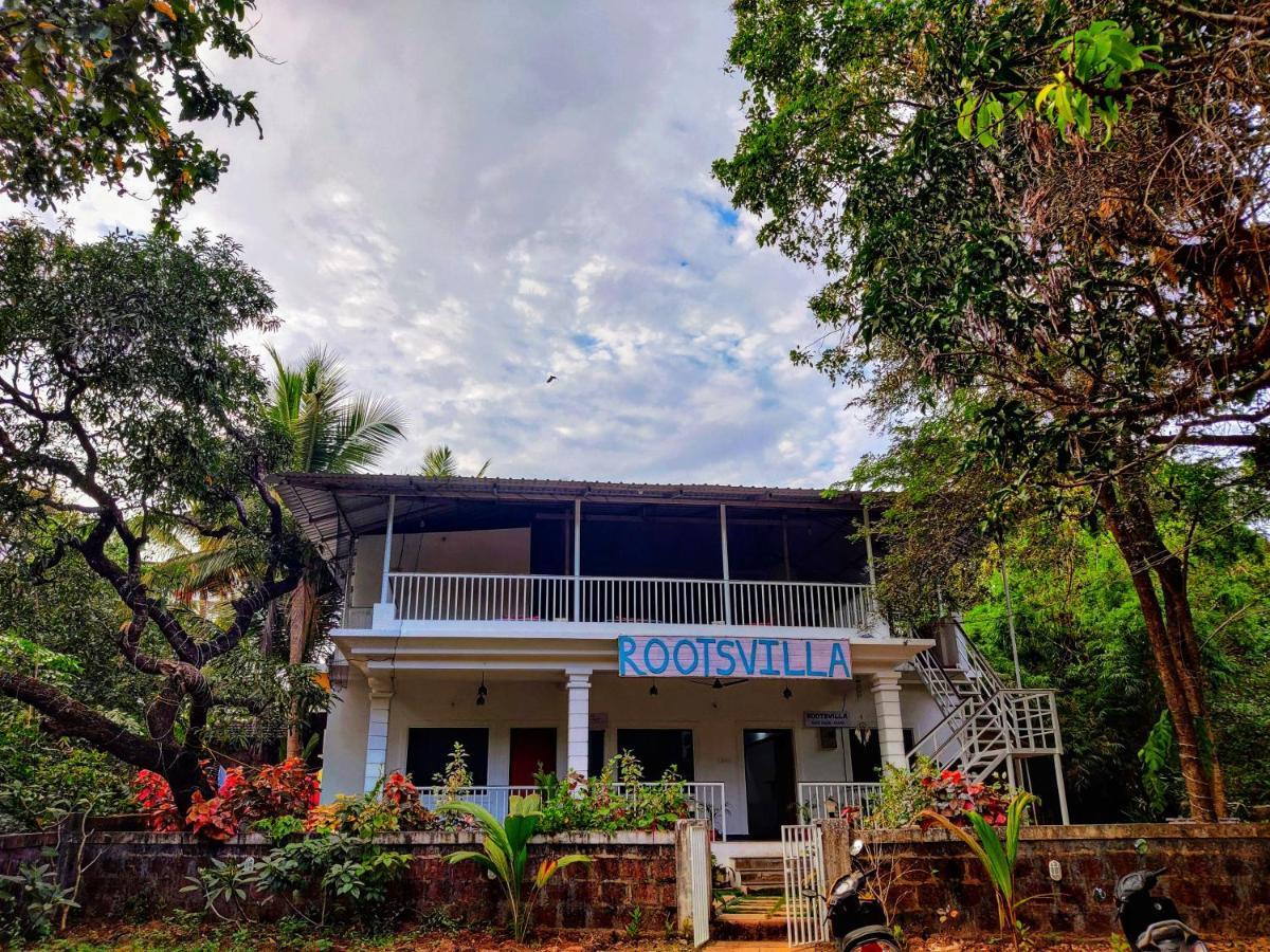 Rootsvilla Vagator - Longstays, Coworking Backpacker'S Hostel Ngoại thất bức ảnh