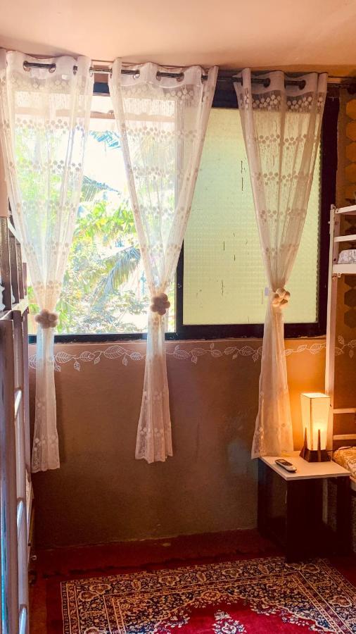 Rootsvilla Vagator - Longstays, Coworking Backpacker'S Hostel Ngoại thất bức ảnh